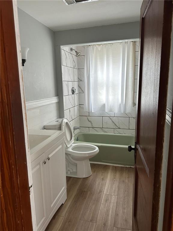 Building Photo - 537 Smithfield Rd