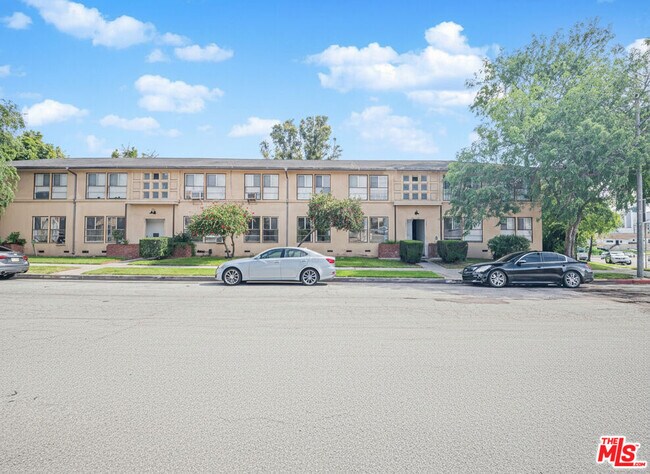 Building Photo - 3370 W 83rd St