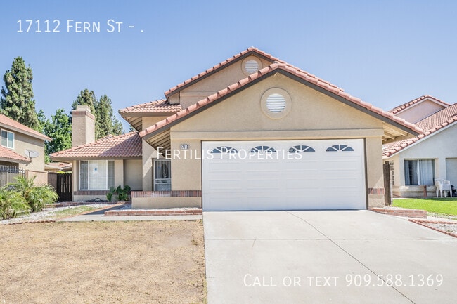 Primary Photo - 17112 Fern St