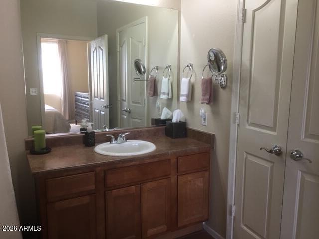 Building Photo - 16013 S Desert Foothills Pkwy