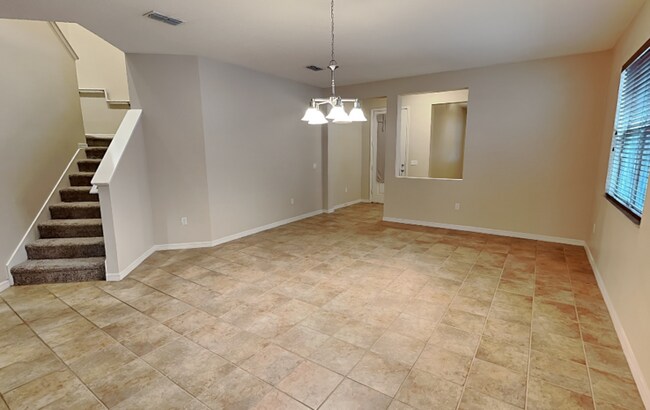 Building Photo - 11843 Verrazano Dr