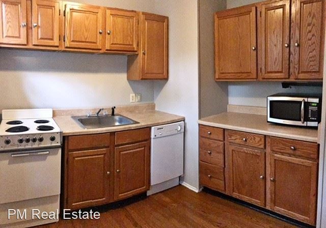 Building Photo - 2 br, 1 bath House - 624 North Tremont Drive.