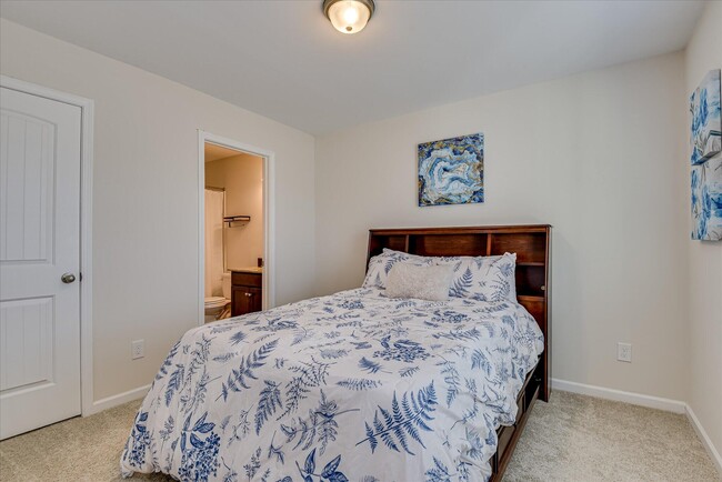 Building Photo - 2047 Catlet Ct