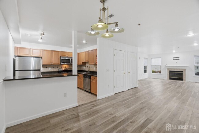 Building Photo - 116 Chariot Ct