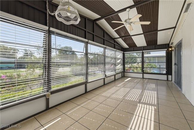 Building Photo - 181 Sugarloaf Ln