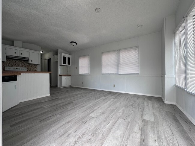 Building Photo - 1Bed/1Bath **RENT TO OWN OPPORTUNITY**