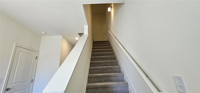 Building Photo - 323 Winton Wy