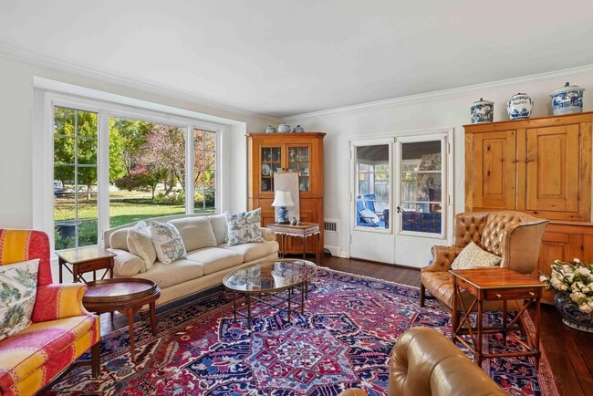 Building Photo - 5969 N Shore Dr