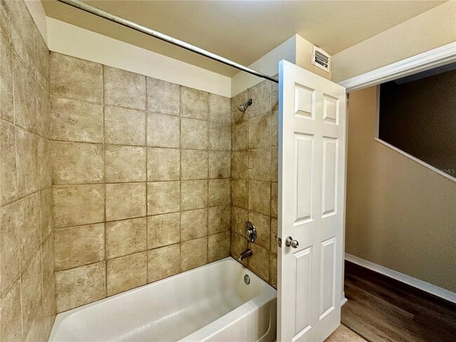 Building Photo - 5001 Baraldi Cir