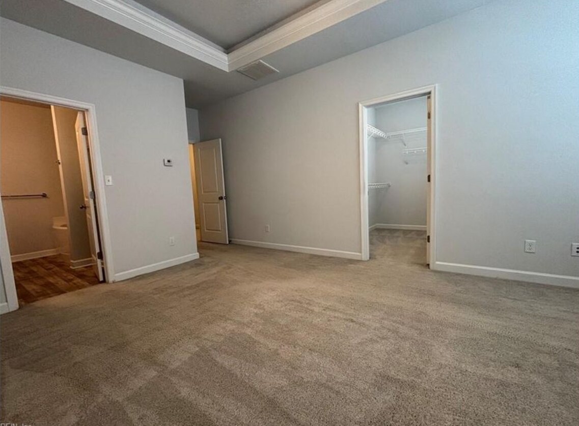 Building Photo - 2108 Steiner St