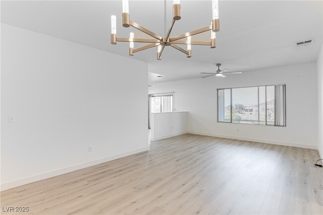 Building Photo - 2084 Tiger Links Dr