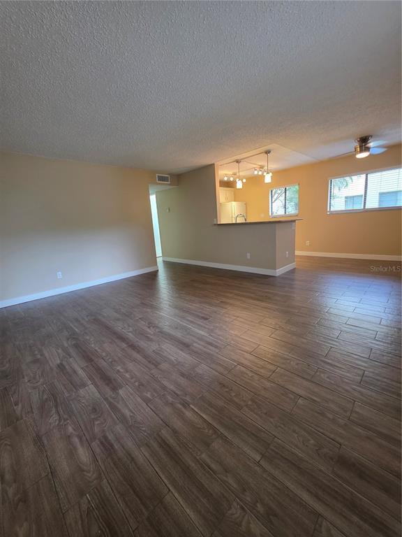 Building Photo - 3300 Fox Chase Cir