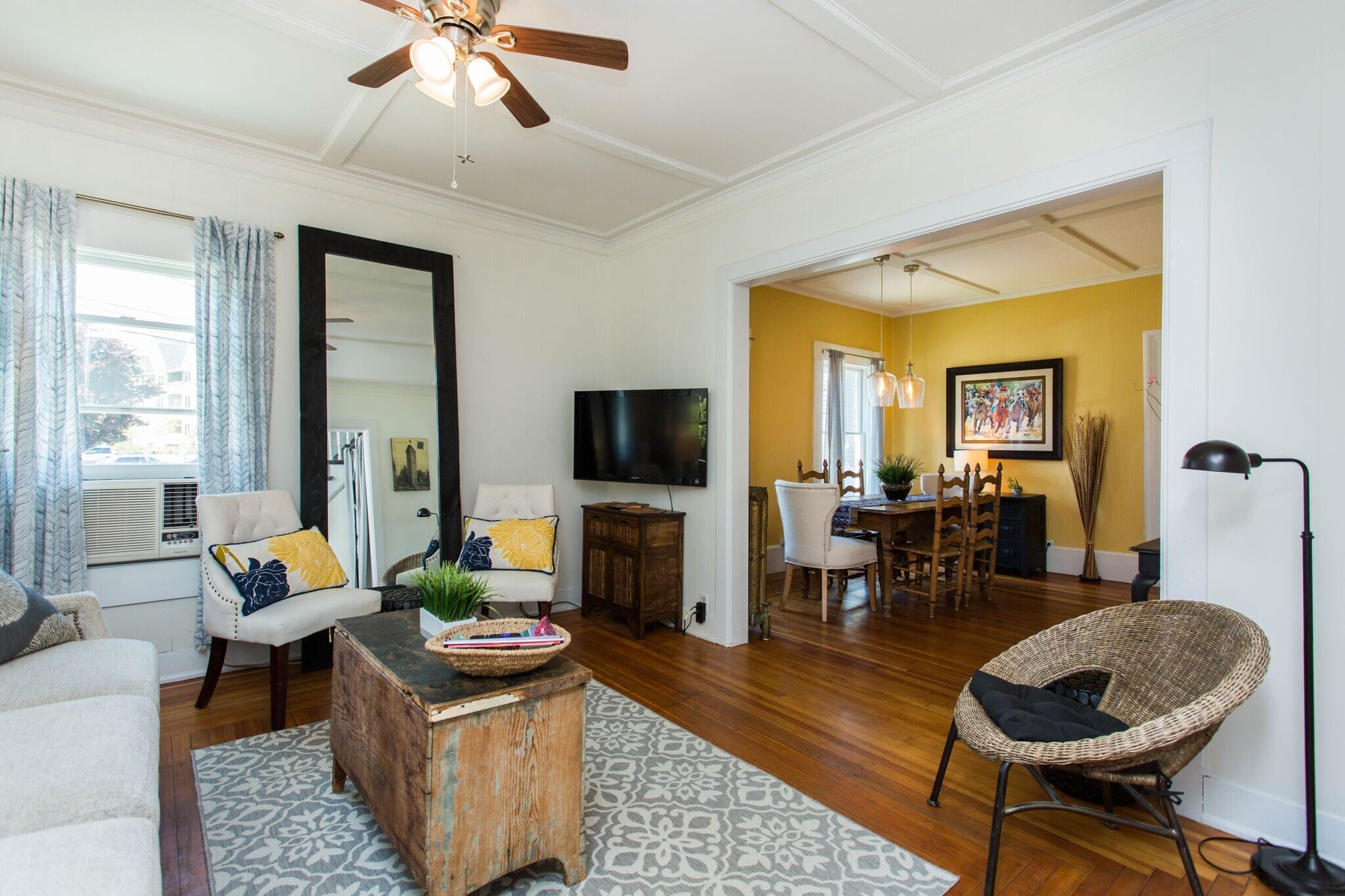 Living Room - 47 Court St