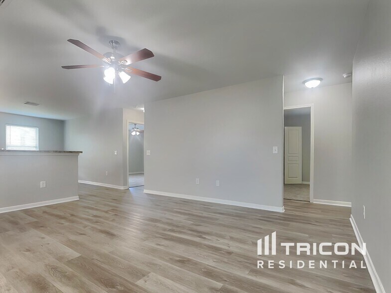 Building Photo - 9910 Waldens Pond Court