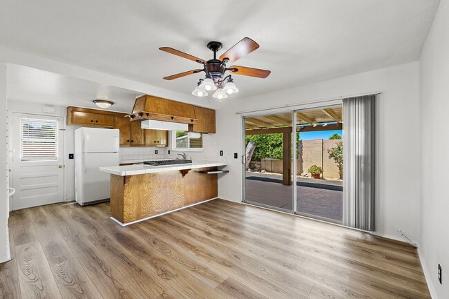 Building Photo - Spacious Home on Corner Lot!