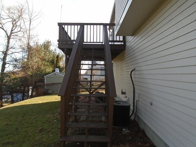 Building Photo - 50 Bjorklund Ave