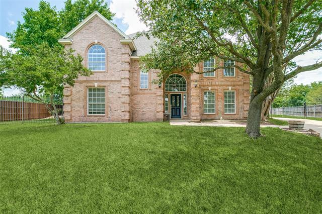 Building Photo - 900 Meadow Ln