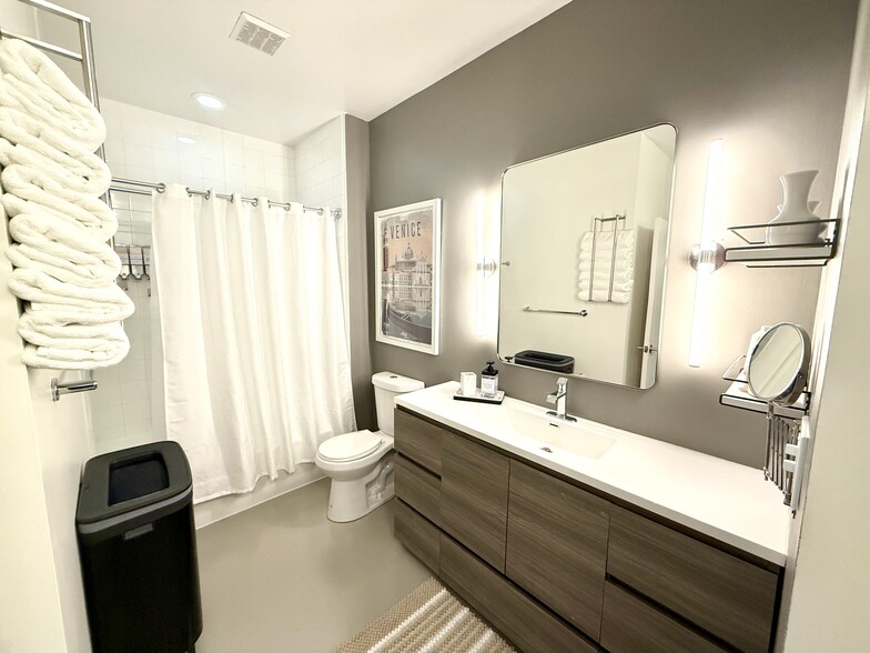 Bathroom with vanity and newly installed bathtub - 2001 Biscayne Blvd