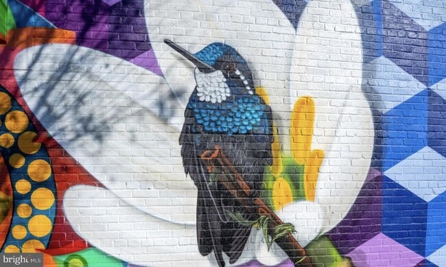 Building Photo - 1230 Penn St NE