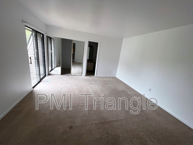 Building Photo - 101 Finley Forest Dr