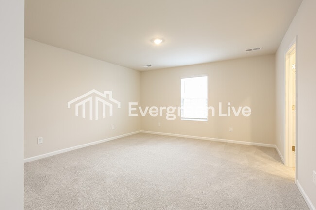 Building Photo - 4014 Rustling Grass Trl