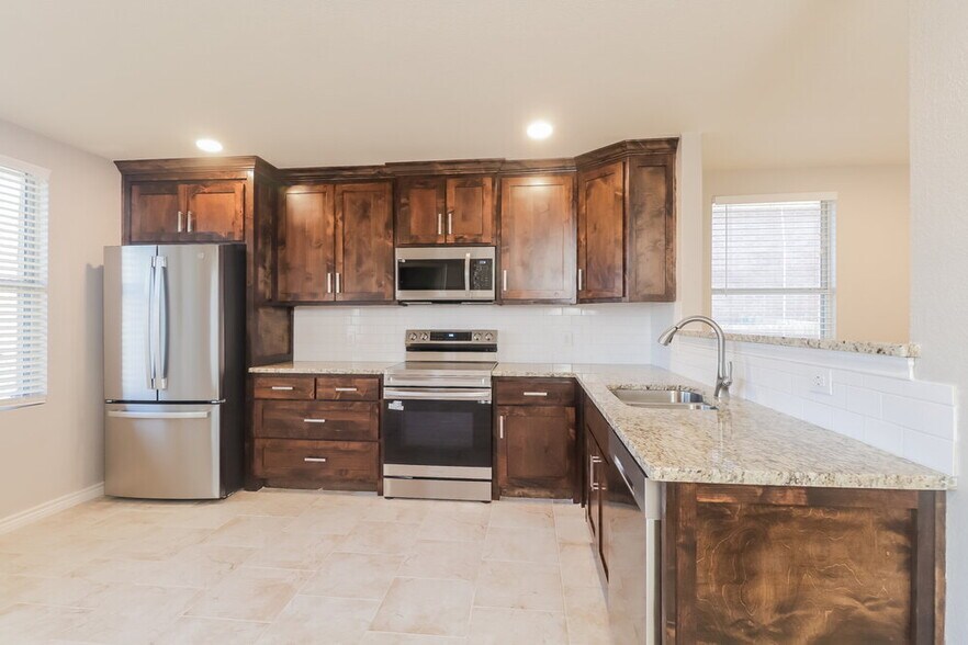 Building Photo - 1210 Beatty Dr