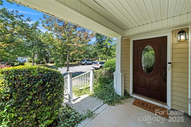 Building Photo - 10606 Trolley Run Dr