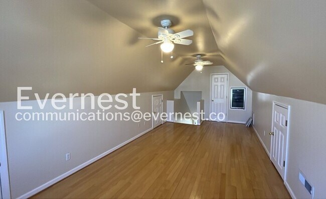 Building Photo - 14 Fawn Ln