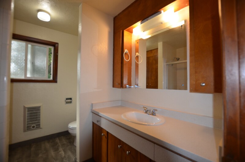 Building Photo - 106-209 Harvard Ct SE