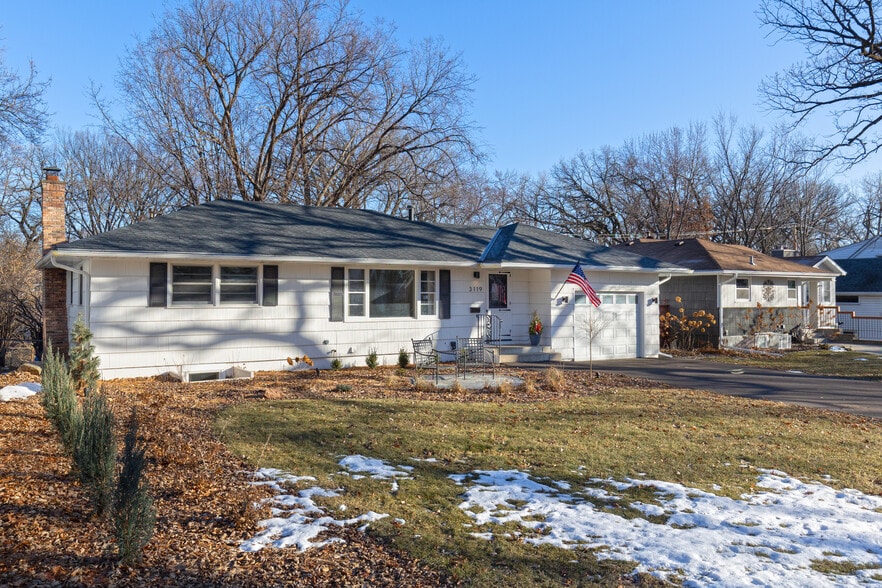 Building Photo - 3119 Sumter Ave S