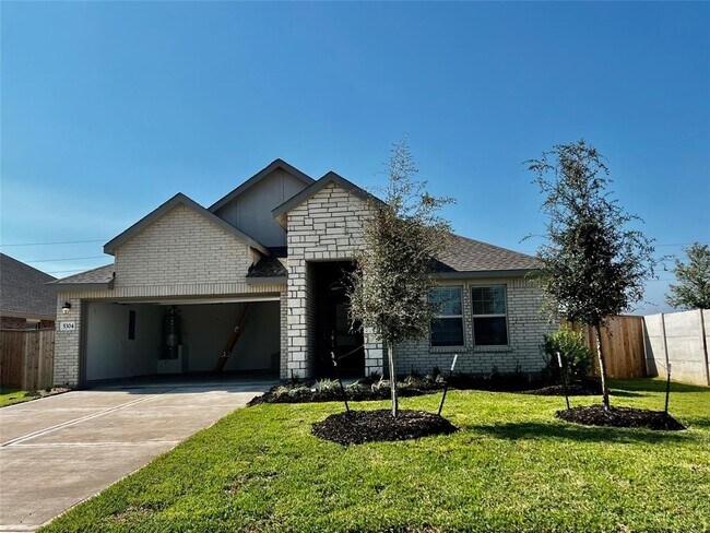 Primary Photo - 5304 Winding Strm Dr