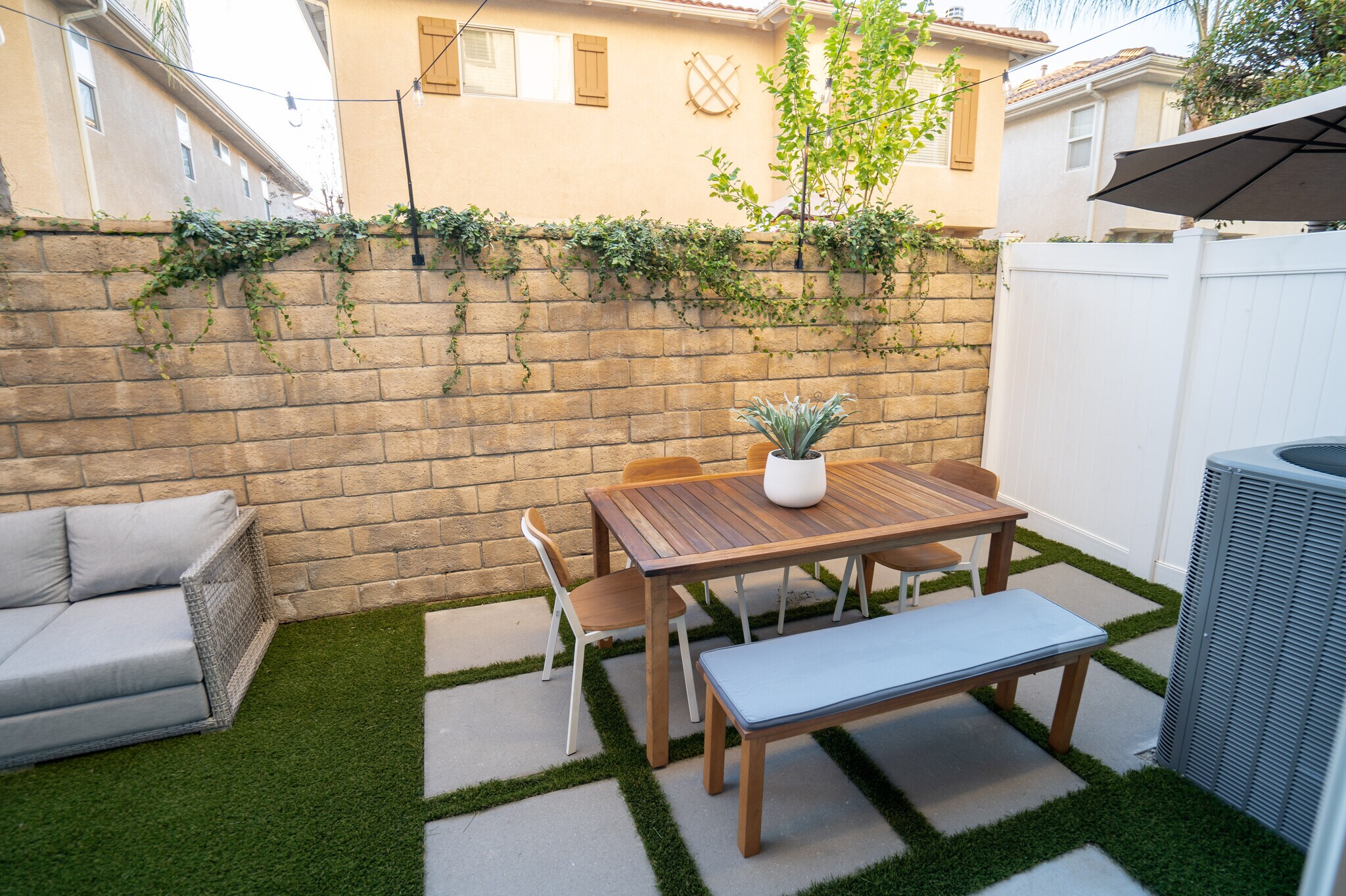 Building Photo - 8339 N Peyton Way