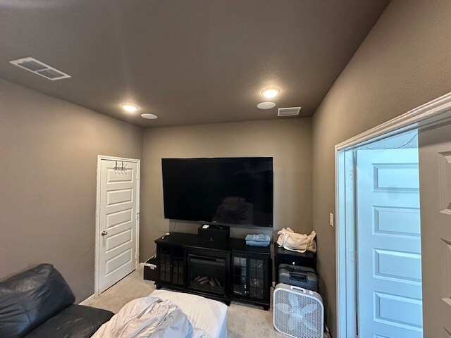 Building Photo - 402 San Donato Dr