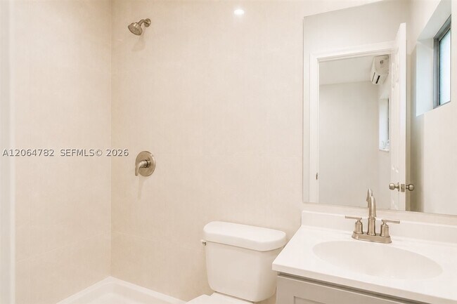 Building Photo - 355 NE 55th St