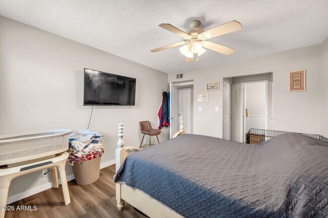 Building Photo - 1310 S Pima