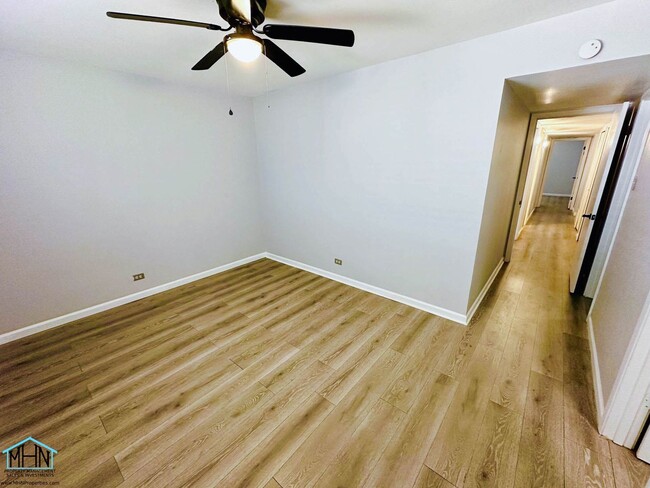 Building Photo - Welcome to Your Dream Home in Thunderbird ...