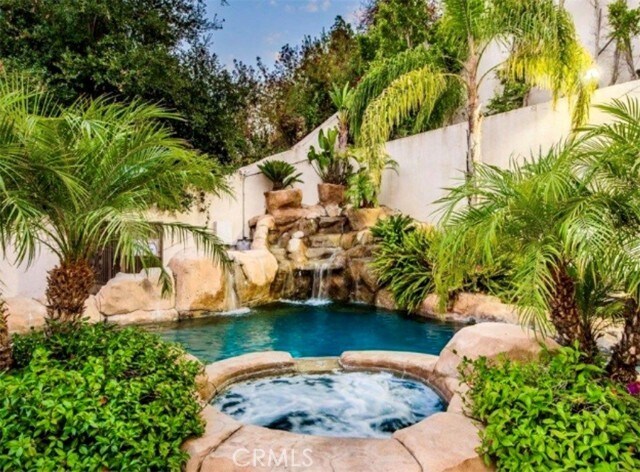 Building Photo - 1441 Robmar Dr