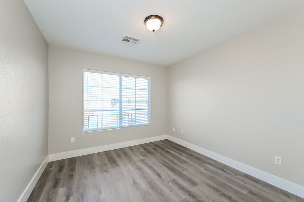 Building Photo - 9281 William Hill Ave