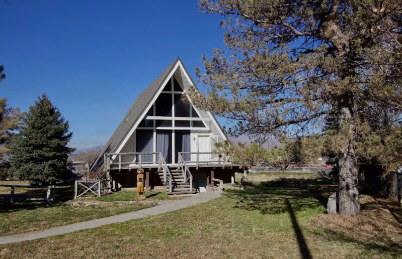 Building Photo - 340 W Main St