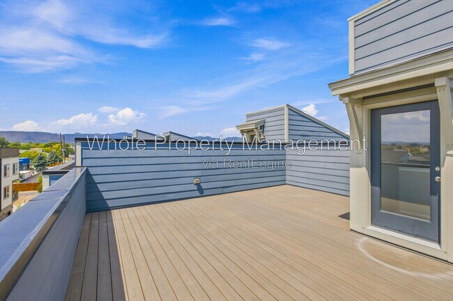 Building Photo - 12231 W 57th Dr