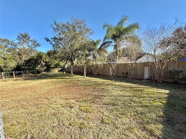 Building Photo - 2503 Woodhaven Ct