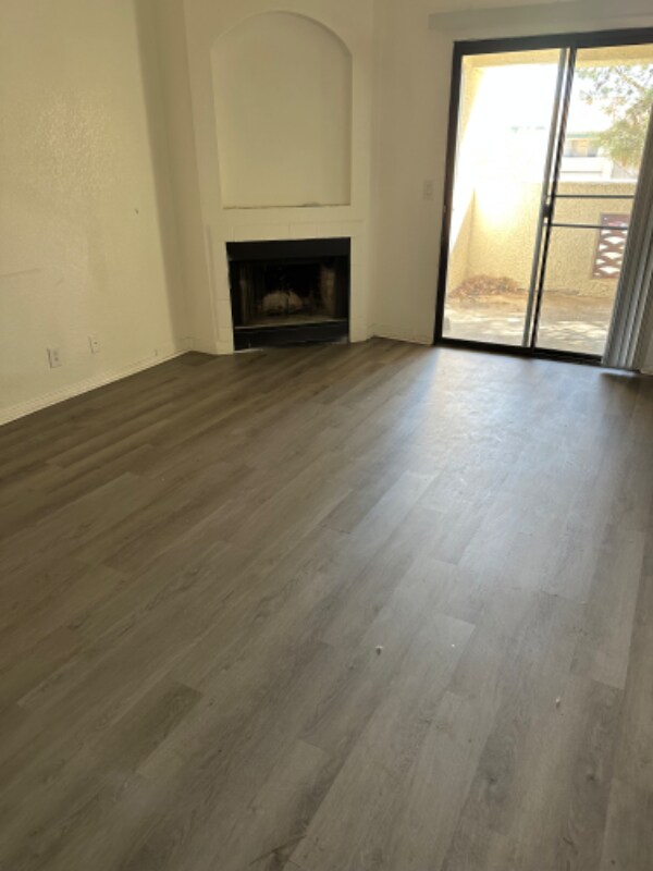 Building Photo - 8455 W Sahara Ave