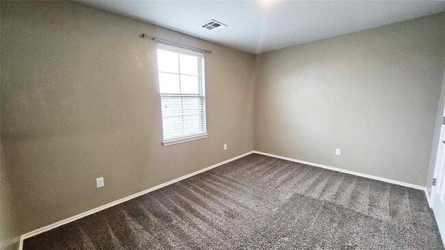 Building Photo - 8803 SW 45th St