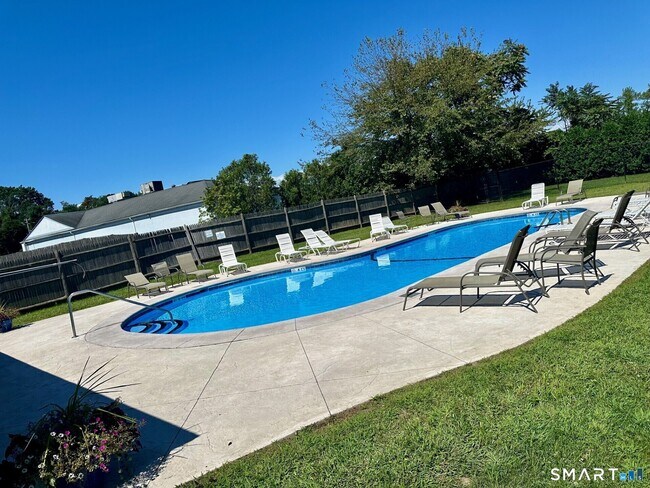 Building Photo - 1119 Harbor View Dr