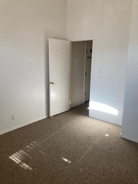 Building Photo - 4749 Kelly Way NE