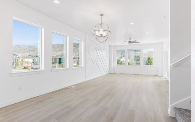 Building Photo - 476 S 680 E