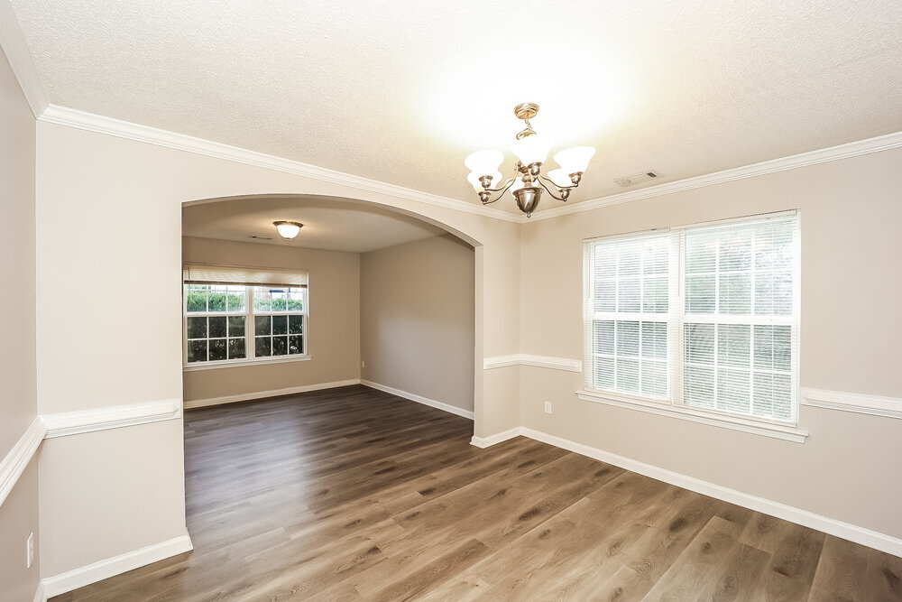 Building Photo - 10900 Hondal Ct