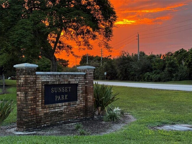 Building Photo - 10717 Cleary Blvd