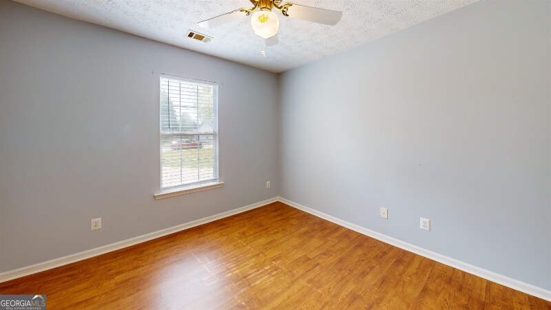 Building Photo - 260 Rosewood Cir