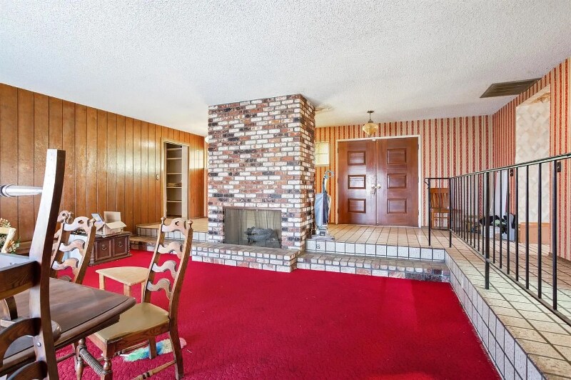 Building Photo - 2507 Golf Rd